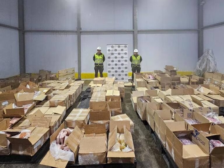 Policía Antinarcóticos Incauta 1 300 Kilos De Cocaína Mezclada Con